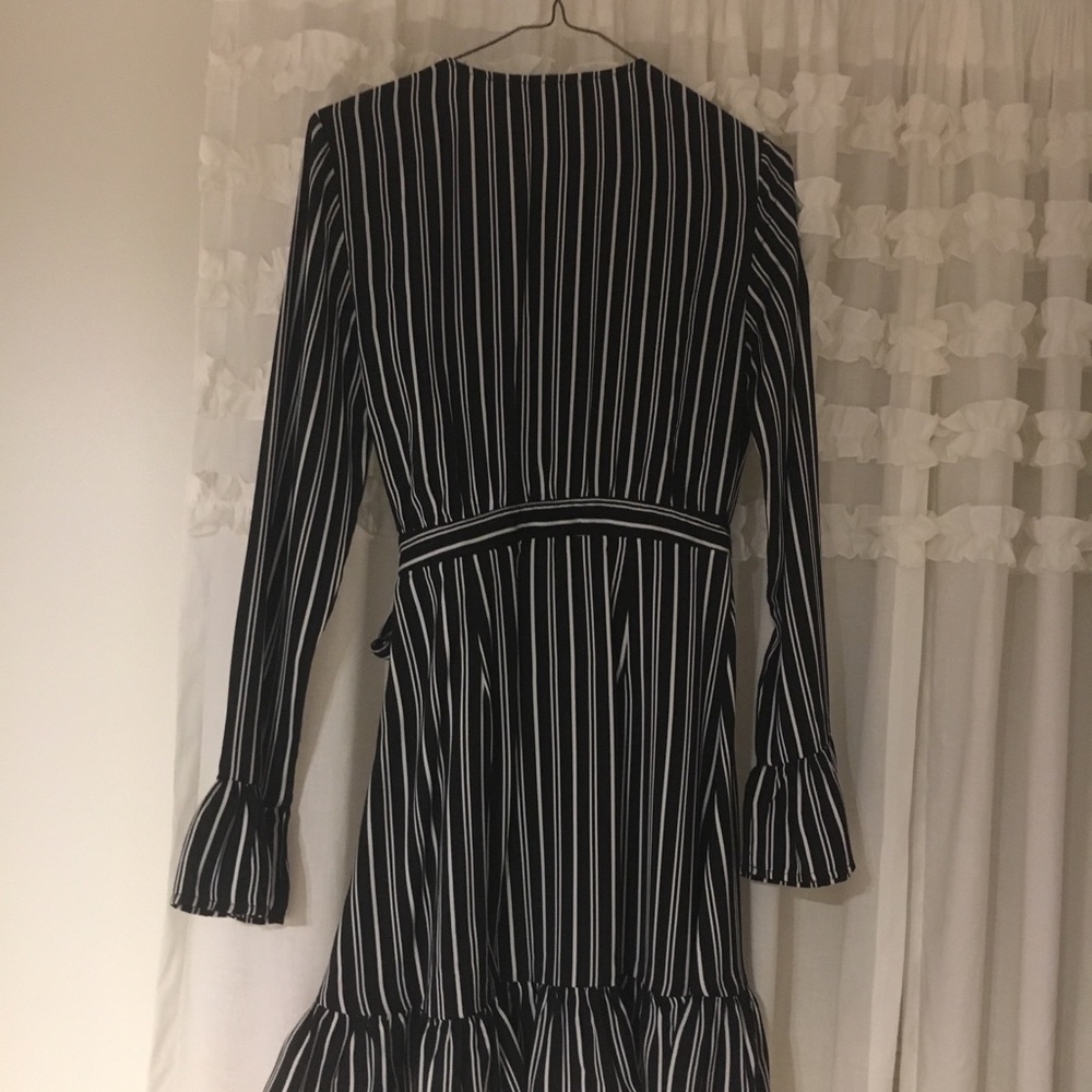 Nordstrom Black and White Stripe Wrap Dress - Picture 4 of 6